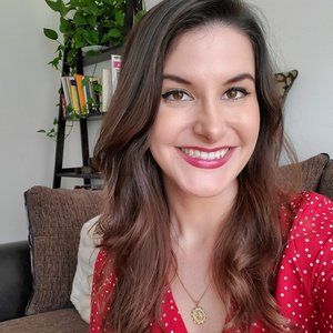 Meet your Posher, Olivia